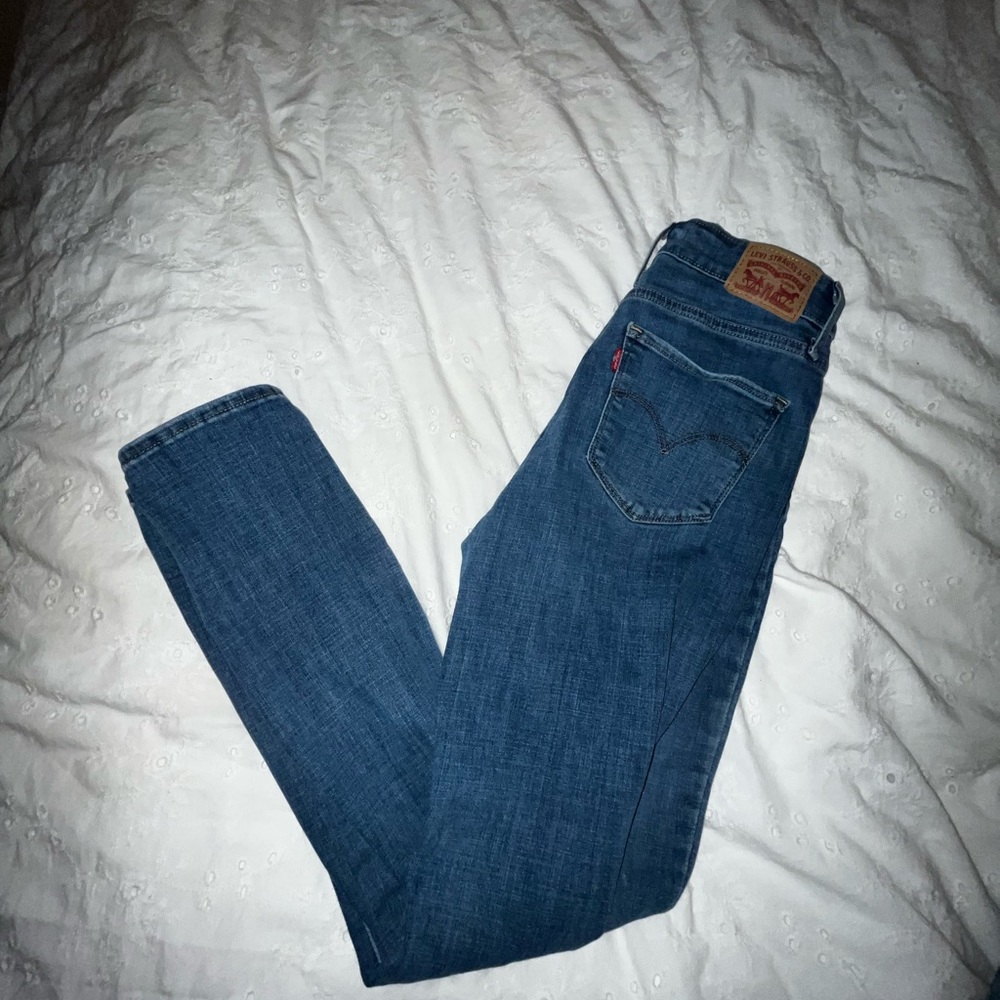 Levis skinny jeans